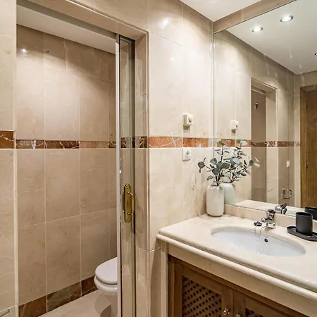 Floor Spacious With Sea Views In Costalita *