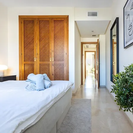 Floor Spacious With Sea Views In Costalita 公寓