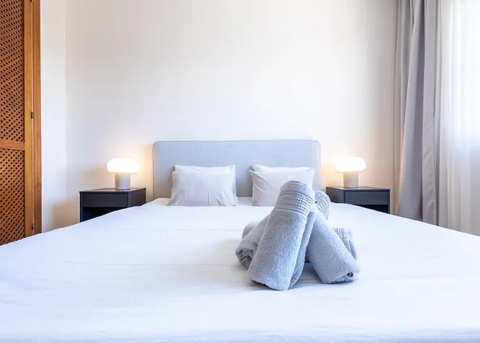 Floor Spacious With Sea Views In Costalita Lejlighed Estepona