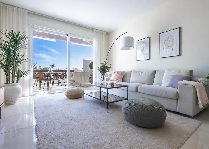 Floor Spacious With Sea Views In Costalita 아파트